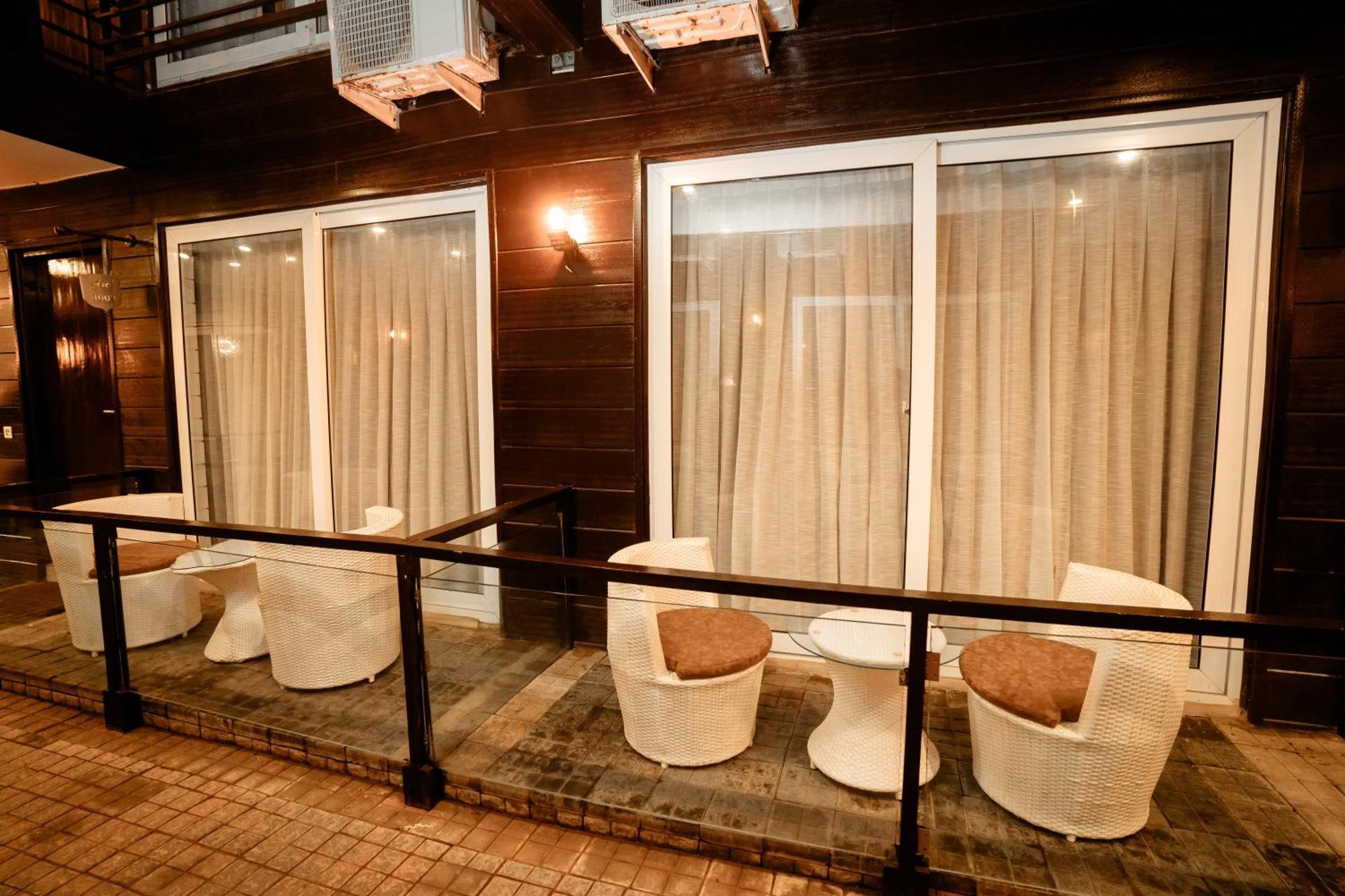 Отель Sinon Baga Retreat Экстерьер фото